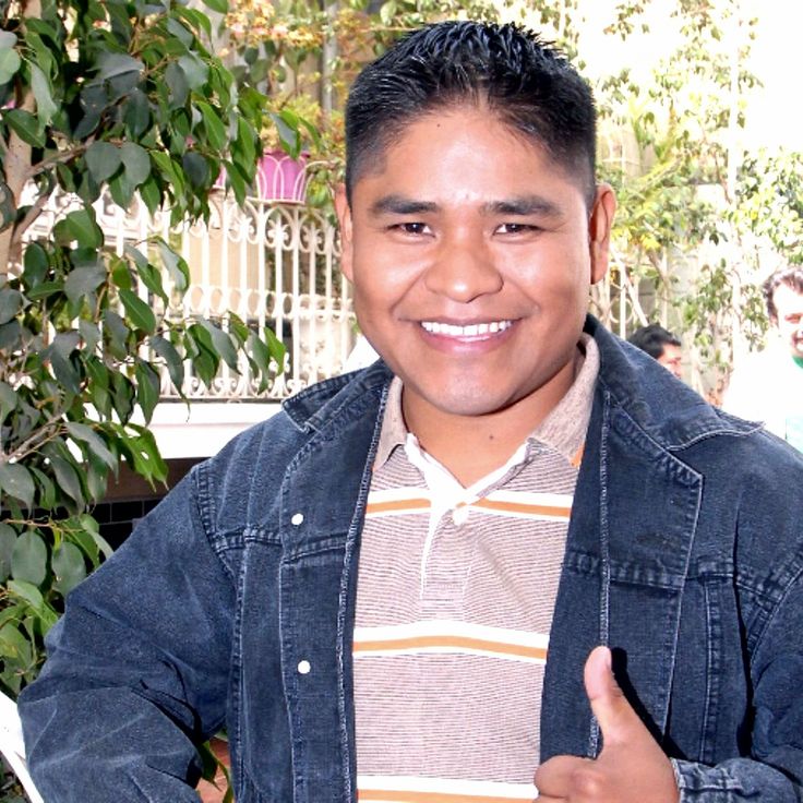 <em>Carlos M.</em>